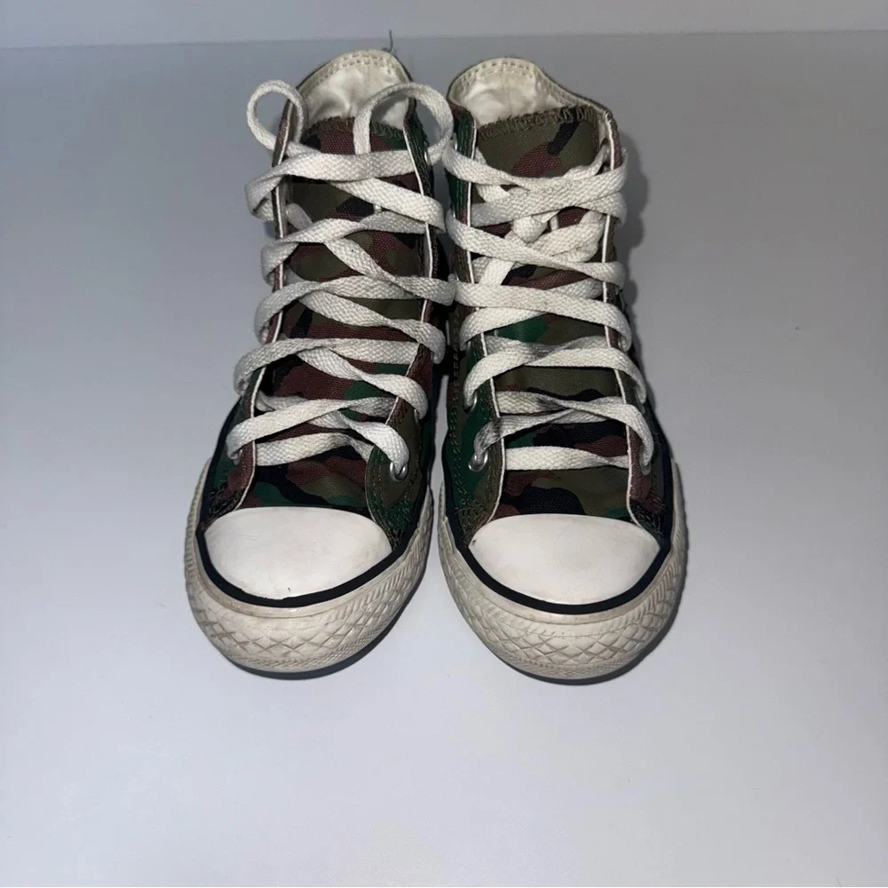 Converse product pair